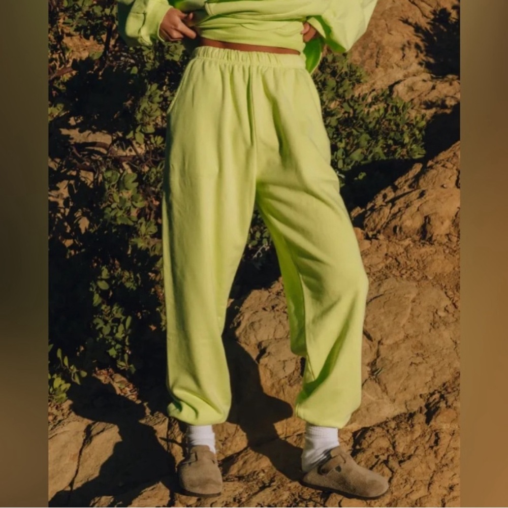 Daily Drills Lime Green Zilker sweatpants M/L